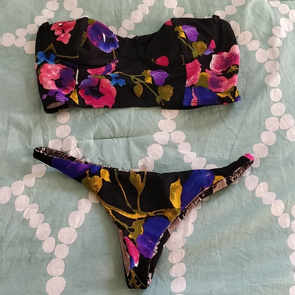 Indah Other - INDAH 🌺 floral bikini